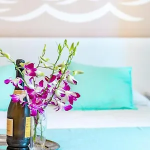 La Smeralda - Boutique And Breakfast Golfo Aranci